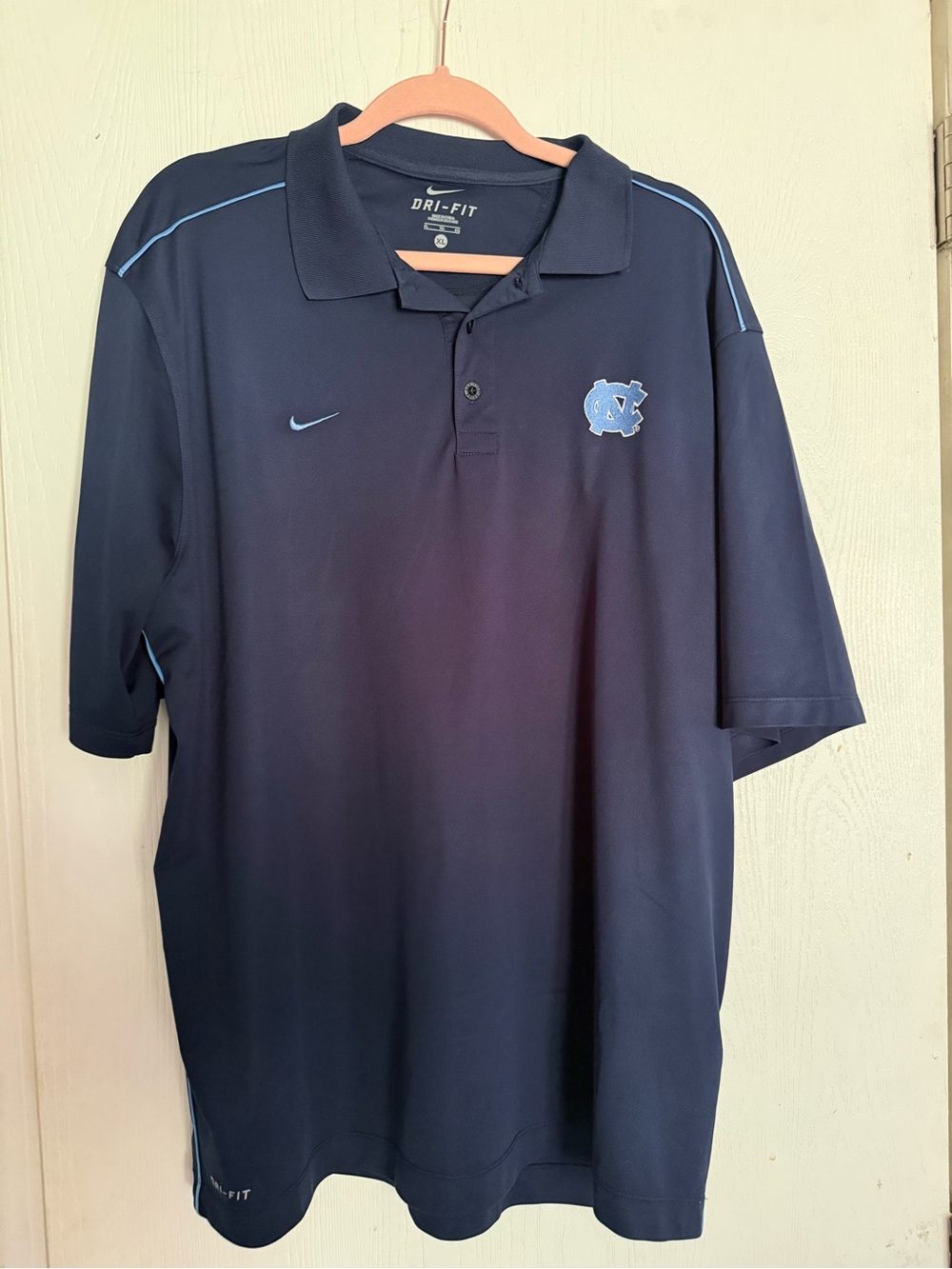 Nike Men's Navy Tar Heels Polo